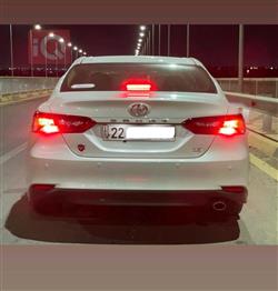 تۆیۆتا کامری